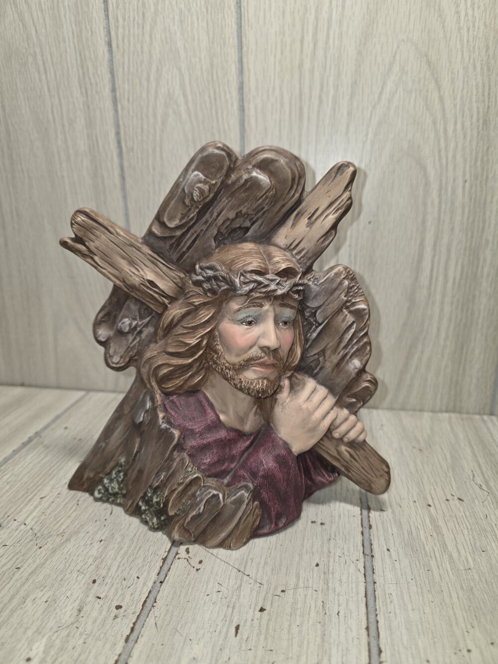 Vtg Jesus Carrying Cross Christ Ceramic Figure Hand Painted Statue 8" Religious